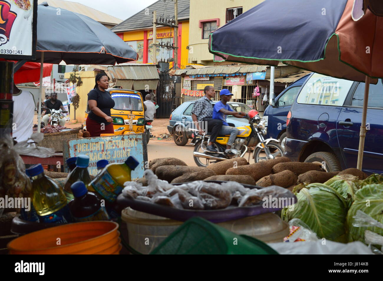 Lebhafte Marktgebiet in Awka, Anambra State Stockfoto