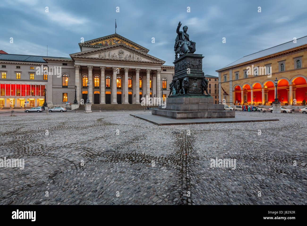 Das Nationaltheater in München am Max-Joseph-Platz-Platz in München, Bayern, Deutschland Stockfoto