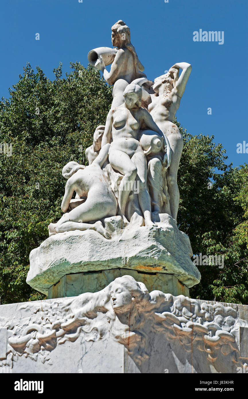 historische Kunst Statue Sehenswürdigkeiten Frankreich Brunnen Emblem Marseille Makro Stockfoto