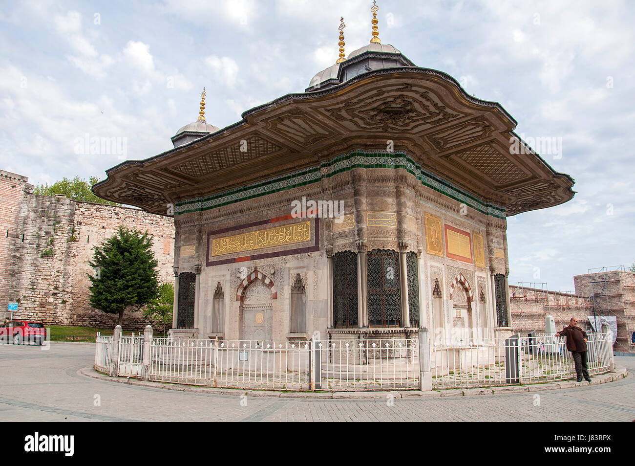 Istanbul, Türkei – 7. Mai 2017: Den Brunnen des Sultans Ahmed III neben dem Hagia Sophia Museum, eines der bedeutendsten Sehenswürdigkeiten in Istanbul Stockfoto