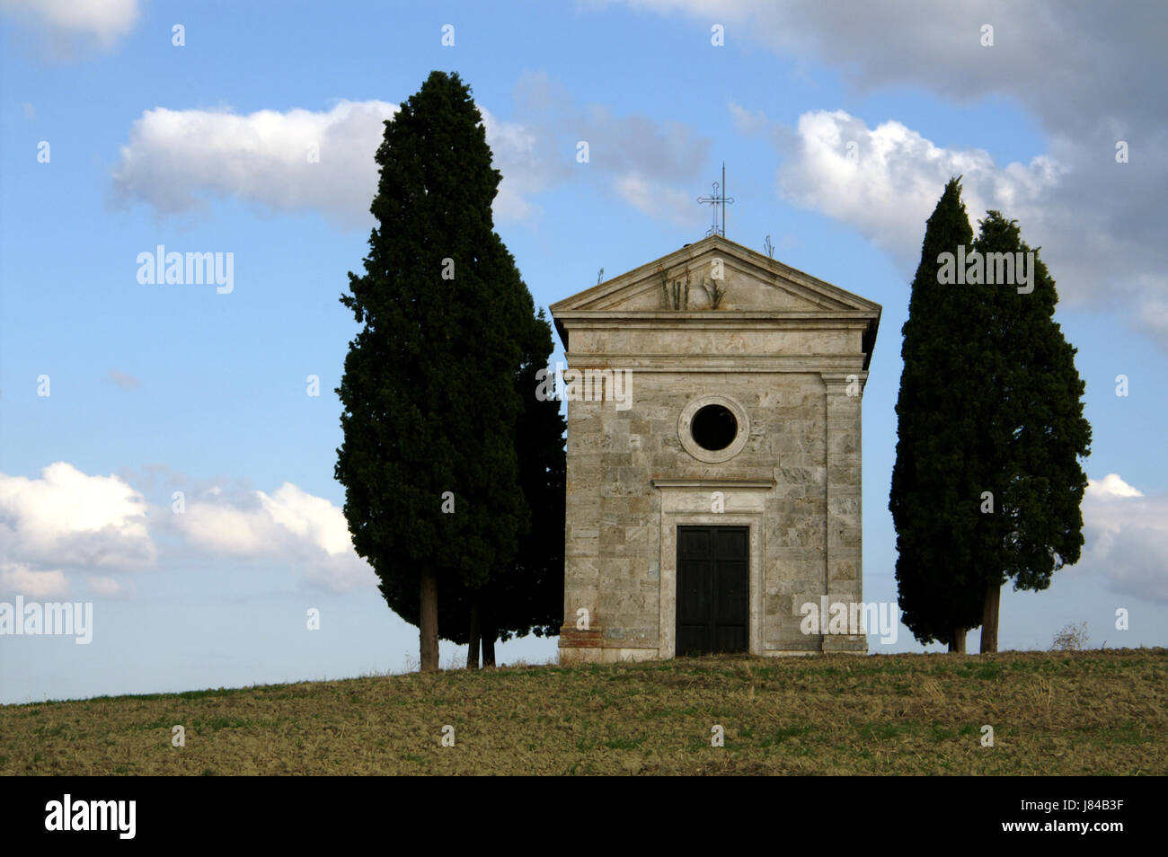 Kirche, Kapelle Toskana Landschaft Landschaft Landschaft Natur ländlichen Bauern blau Stockfoto
