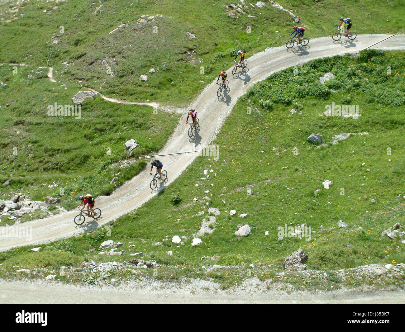 Berge Alpen Fahrräder Fahrräder Fahrrad Fahrrad Radfahren Radtour Radfahren ein Fahrrad Stockfoto