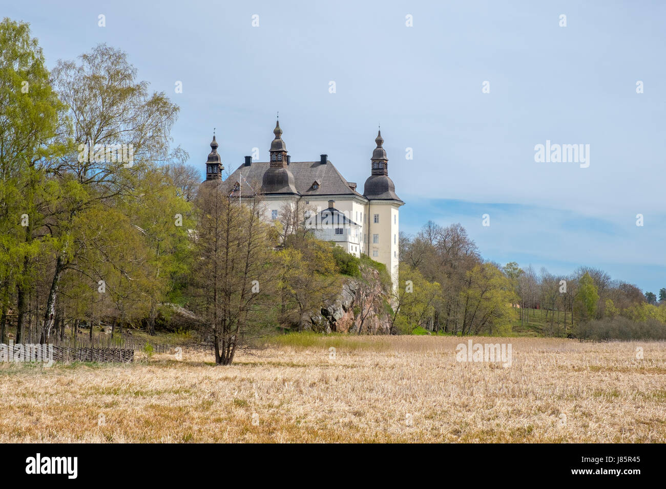 Ekenäs Schloss auf dem Land in der Nähe von Linköping im Frühjahr in Schweden Stockfoto