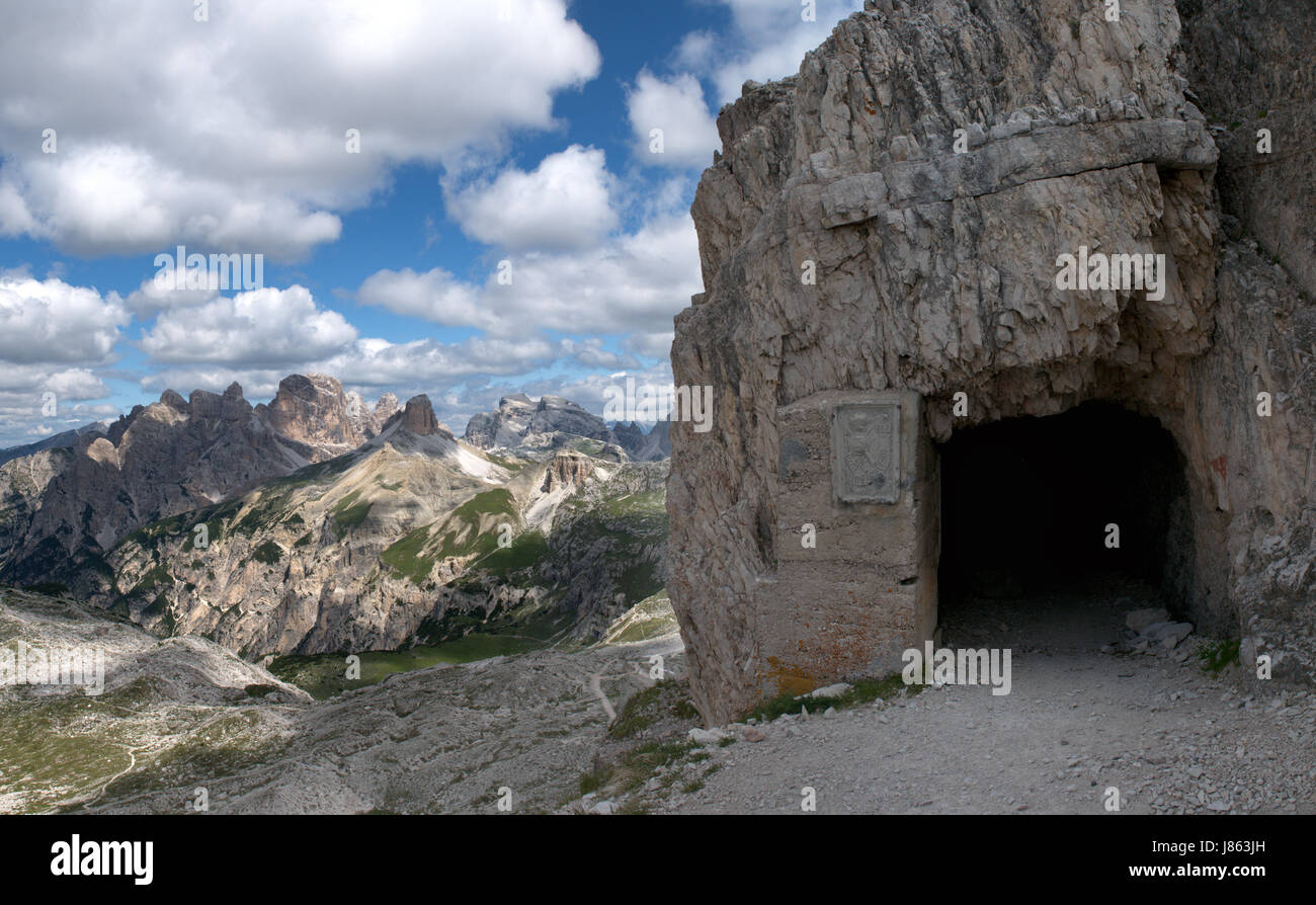 Bergen-Dolomiten Wandern Wandern Wandern Süd Tirol Gipfel Hobby Höhepunkt Höhepunkt Stockfoto