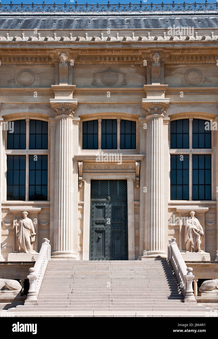 Stadt Paris Frankreich Französisches Recht Gerichte Stadt Stadtmitte Paris Frankreich-Zentrum Stockfoto