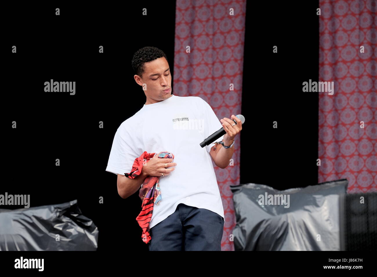 Hampshire, UK. 27. Mai 2017. Gemeinsamen Menschen Tag 1 - britische Hip-Hop-Künstler Loyle Carner erklingt in gemeinsamen Menschen Southampton, 27. Mai 2017, Hampshire, UK Credit: DFP Photographic/Alamy Live News Stockfoto