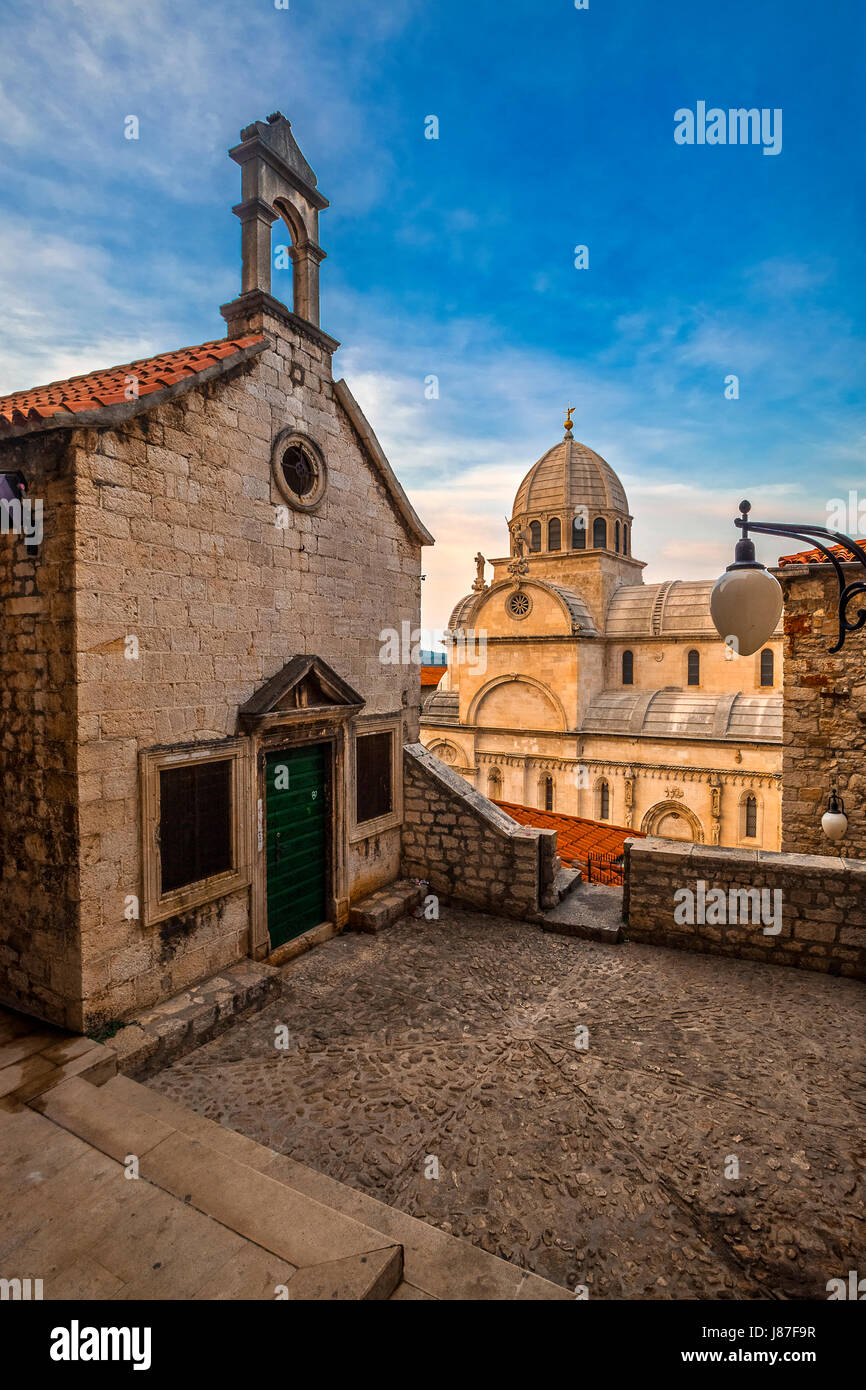 Kroatien Dalmatien Sibenik die Kathedrale von St. James und die All Saints church Stockfoto