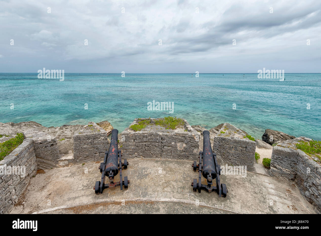 Kanonen an den Toren fort Bei der Einfahrt in den Hafen von St. Georges, Bermuda. 26/5/2017 Stockfoto