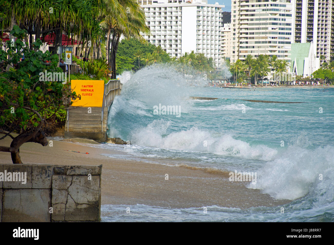 Rekord-Flut oder König Gezeiten in Waikiki Beach in Mai 2017, Oahu, Hawaii Stockfoto