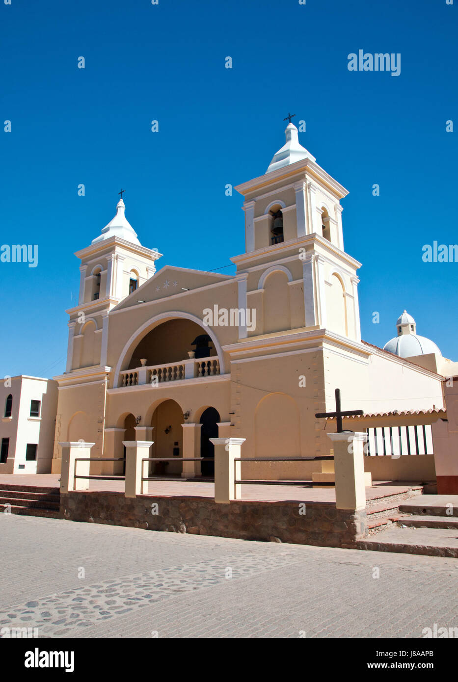 Kirche aus der Kolonialzeit im Norden von Argentinien Stockfoto