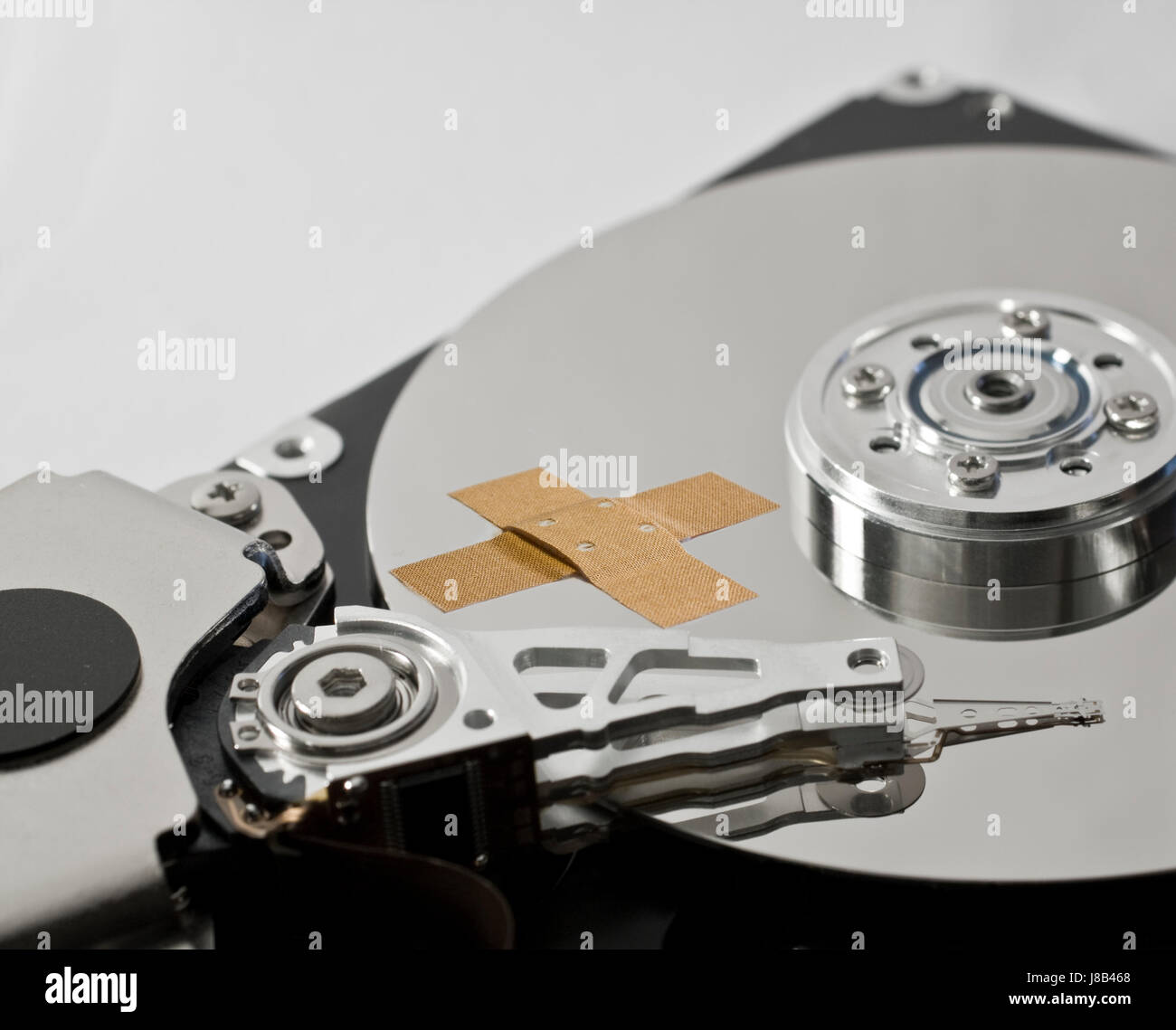Hard Disk Drive mit Pflaster Stockfoto