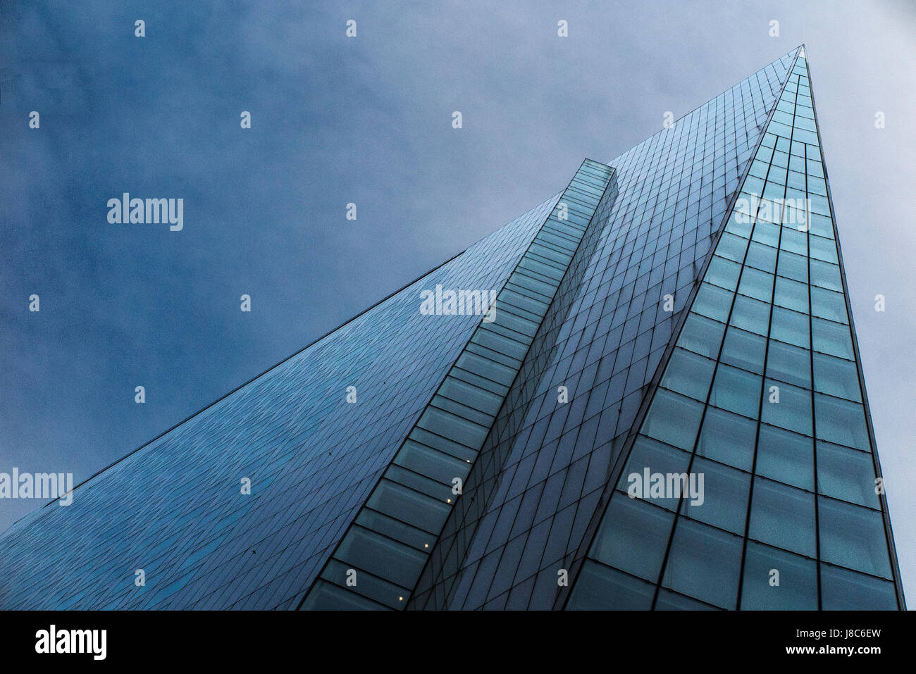 Blick auf die Spitze des Sofitel Hotel Chicago USA Stockfoto