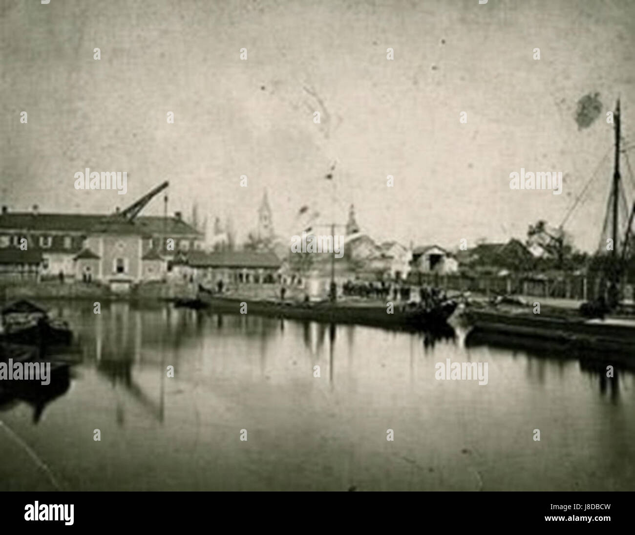 Die Kaiserglocke, die 1875 in der Evangelischen Kirche in Frankenthal errichtet wurde, ist eine historische Glocke, die die Einheit und Stärke des Deutschen Reiches symbolisiert. Es hat eine reiche kulturelle und historische Bedeutung in der Region. Stockfoto