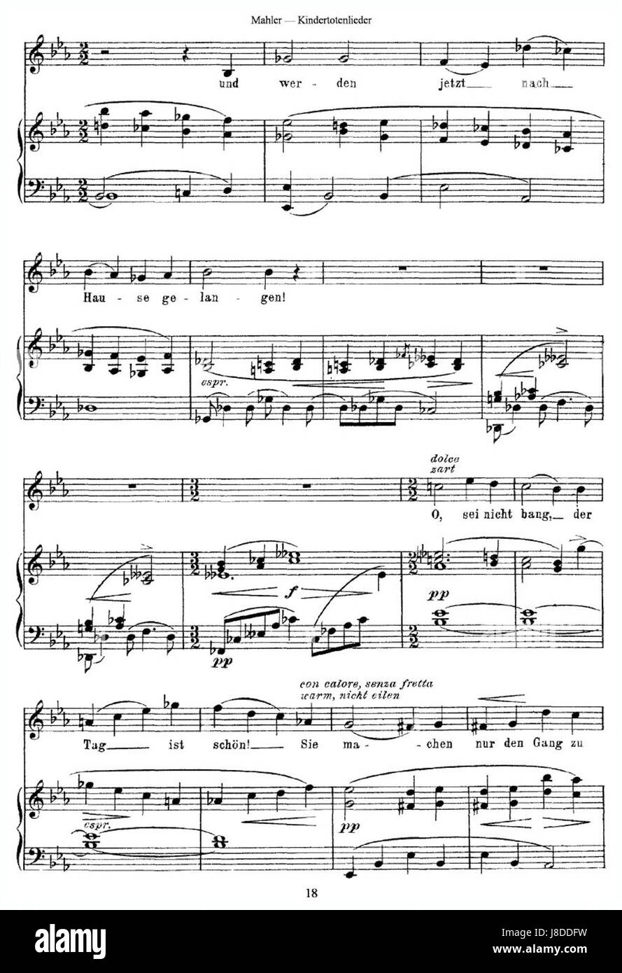 Kindertotenlieder ist ein 1901 von Gustav Mahler komponierter Liederzyklus nach Gedichten von Friedrich Rückert. Das 1901 fertiggestellte Werk spiegelt Mahlers tiefe emotionale Reaktion auf den Tod von Kindern wider und kombiniert dunkle und lyrische Musik mit traurigen Texten. Es ist eine von Mahlers emotional intensivsten und komplexesten Kompositionen. Stockfoto