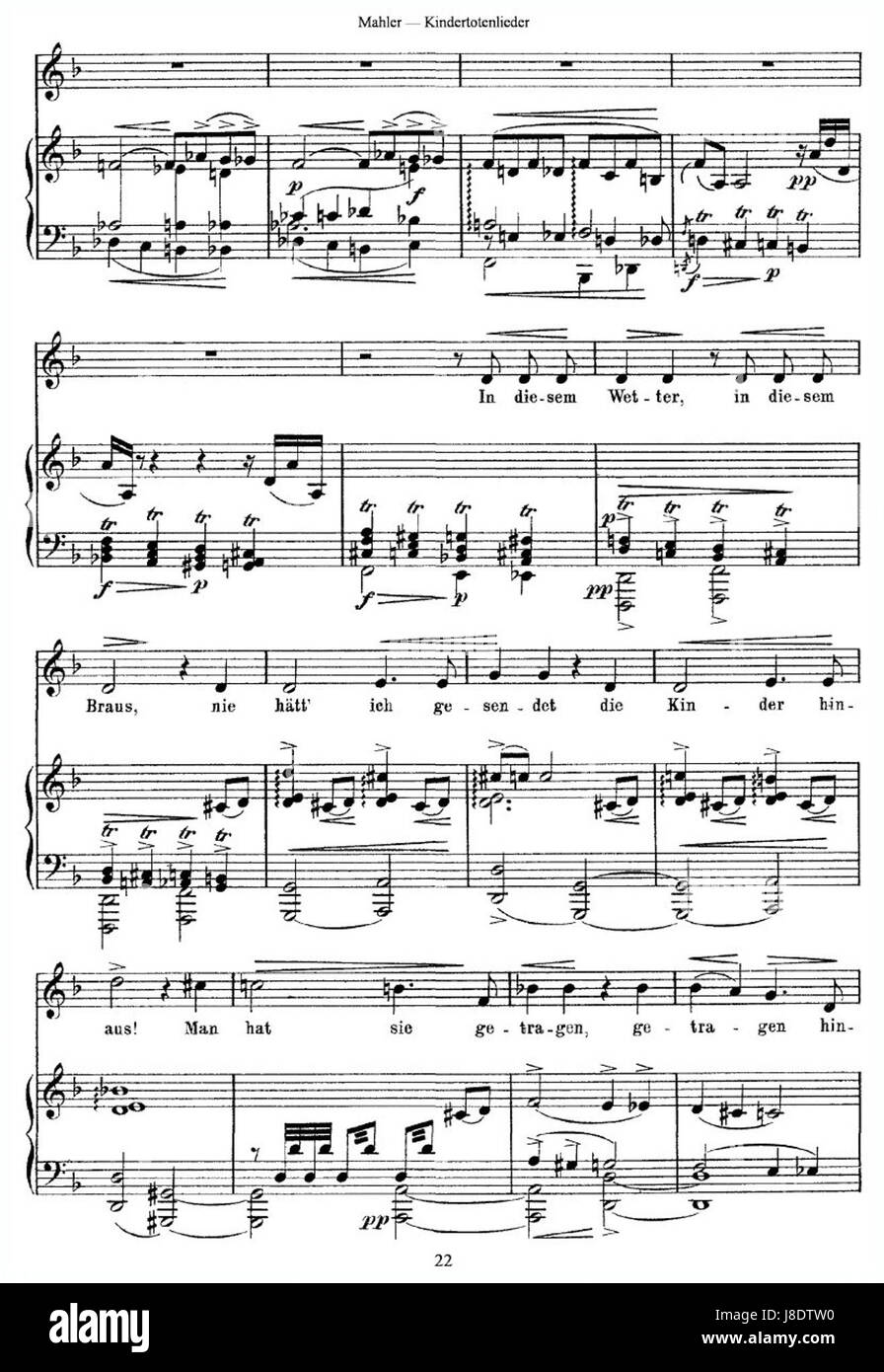 Mahlers Kindertotenlieder sind ein Zyklus von Liedern, die Trauer und Trauer über den Verlust von Kindern zum Ausdruck bringen. Diese 22. Interpretation bezieht sich auf die anhaltende emotionale Tiefe des Werks und seinen Platz in der Erforschung des menschlichen Leidens der klassischen Musik. Stockfoto
