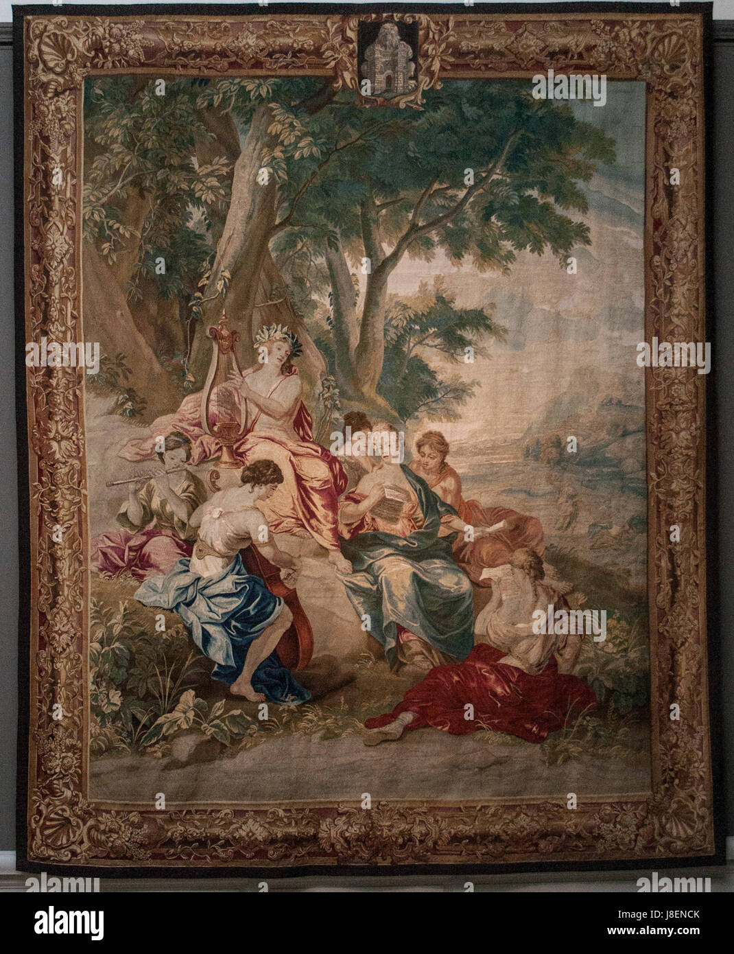 Die „Verherrlichung des Apollo“ ist ein klassisches Werk, das den mythologischen Aufstieg des griechischen Gottes Apollo veranschaulicht. Es zeigt Apollo in einer göttlichen oder siegreichen Pose, die die Größe der klassischen Mythologie widerspiegelt. Stockfoto Die „Verherrlichung des Apollo“ ist ein klassisches Werk, das den mythologischen Aufstieg des griechischen Gottes Apollo veranschaulicht. Es zeigt Apollo in einer göttlichen oder siegreichen Pose, die die Größe der klassischen Mythologie widerspiegelt. Stockfoto