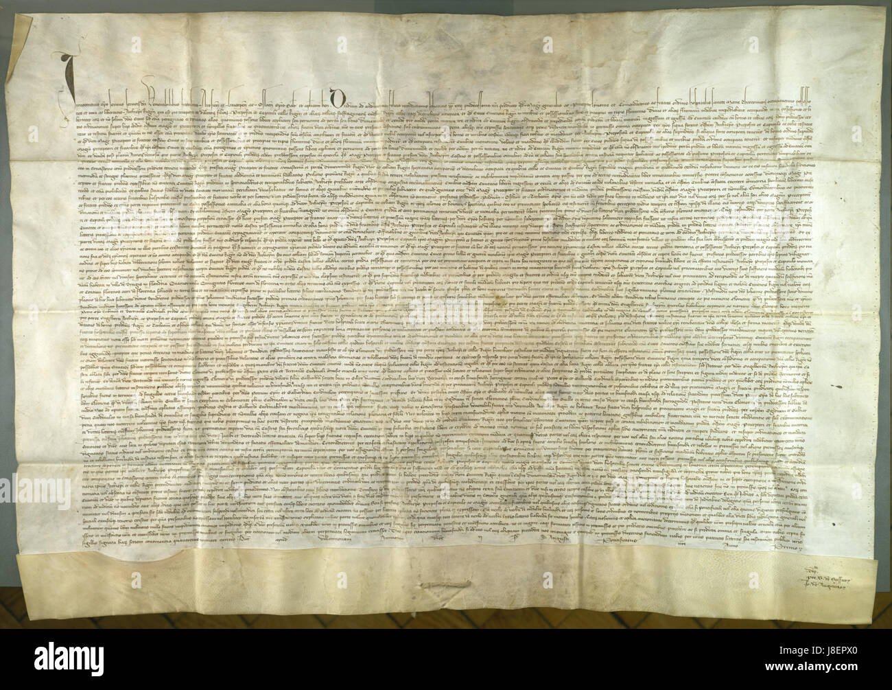 Dieser Titel bezieht sich auf ein historisches Ereignis, bei dem Papst Innozenz VI. Drei Bischöfe anwies, Riga von den Deutschen Rittern zurückzuerobern, ein Schlüsselereignis in der kirchlichen und politischen Geschichte des mittelalterlichen Europas. Stockfoto