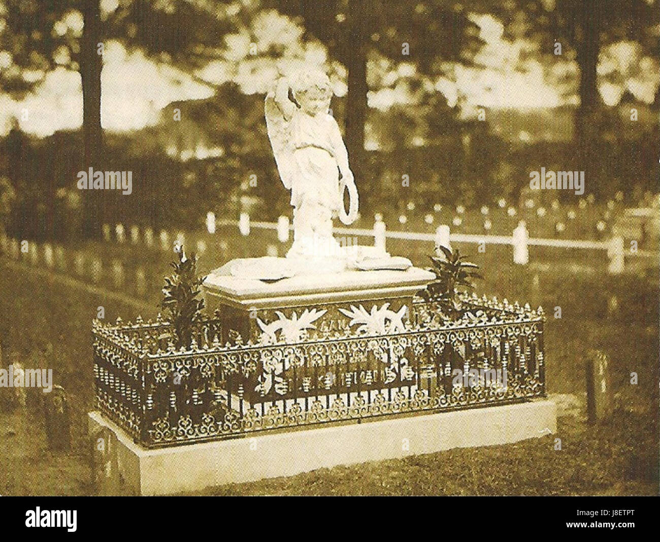 Das Kluitmanmonument in Gouda ist ein bemerkenswertes Denkmal, das an die Errungenschaften einer Person oder eines Ereignisses erinnert, das für die Stadt von Bedeutung ist. Es spiegelt die historische Bedeutung und das lokale Erbe wider und trägt zur kulturellen Landschaft Goudas bei. Stockfoto