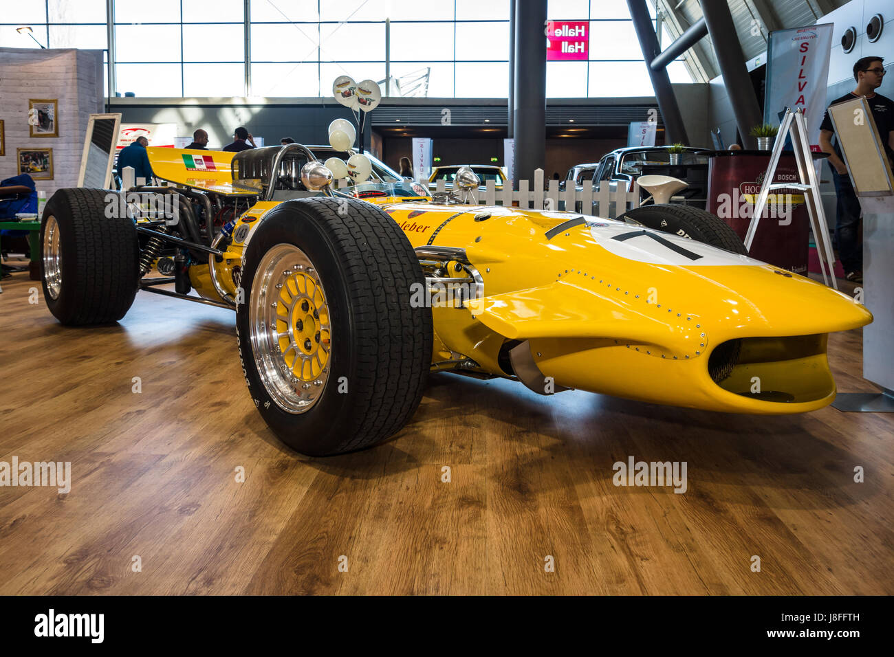 STUTTGART, Deutschland - 4. März 2017: Rennwagen Serenissima M1AF, 1967. Europas größte Oldtimer-Messe "RETRO CLASSICS" Stockfoto