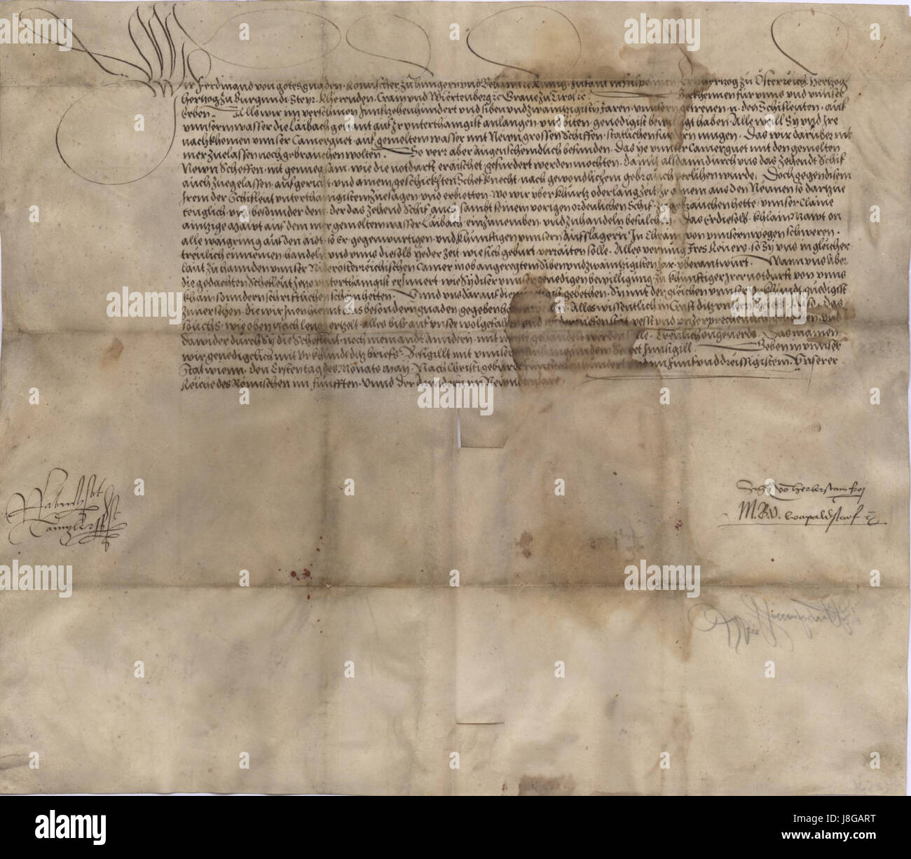 Ein historisches Porträt des Kaisers Ferdinand I. aus dem frühen 16. Jahrhundert, bekannt für seine diplomatischen Bemühungen und sein Engagement in der europäischen Politik während der Renaissance. Stockfoto