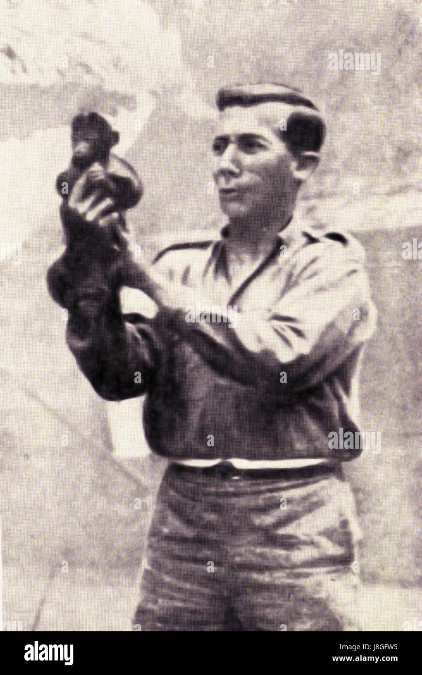 Der Begriff „Gosenson met aapje“ bezieht sich auf ein Kunstwerk oder eine historische Referenz, die möglicherweise eine Figur namens Gosenson mit einem Affen darstellt und Themen des tierischen Symbolismus und der menschlichen Interaktion in der Kunst erforscht. Stockfoto