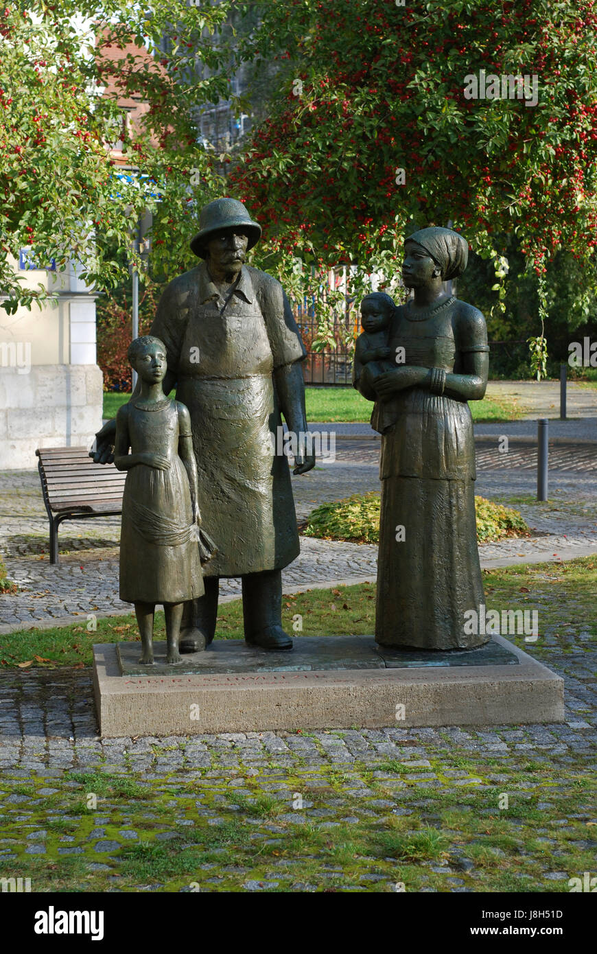 Albert schweitzer denkmal Fotos und Bildmaterial in hoher Auflösung