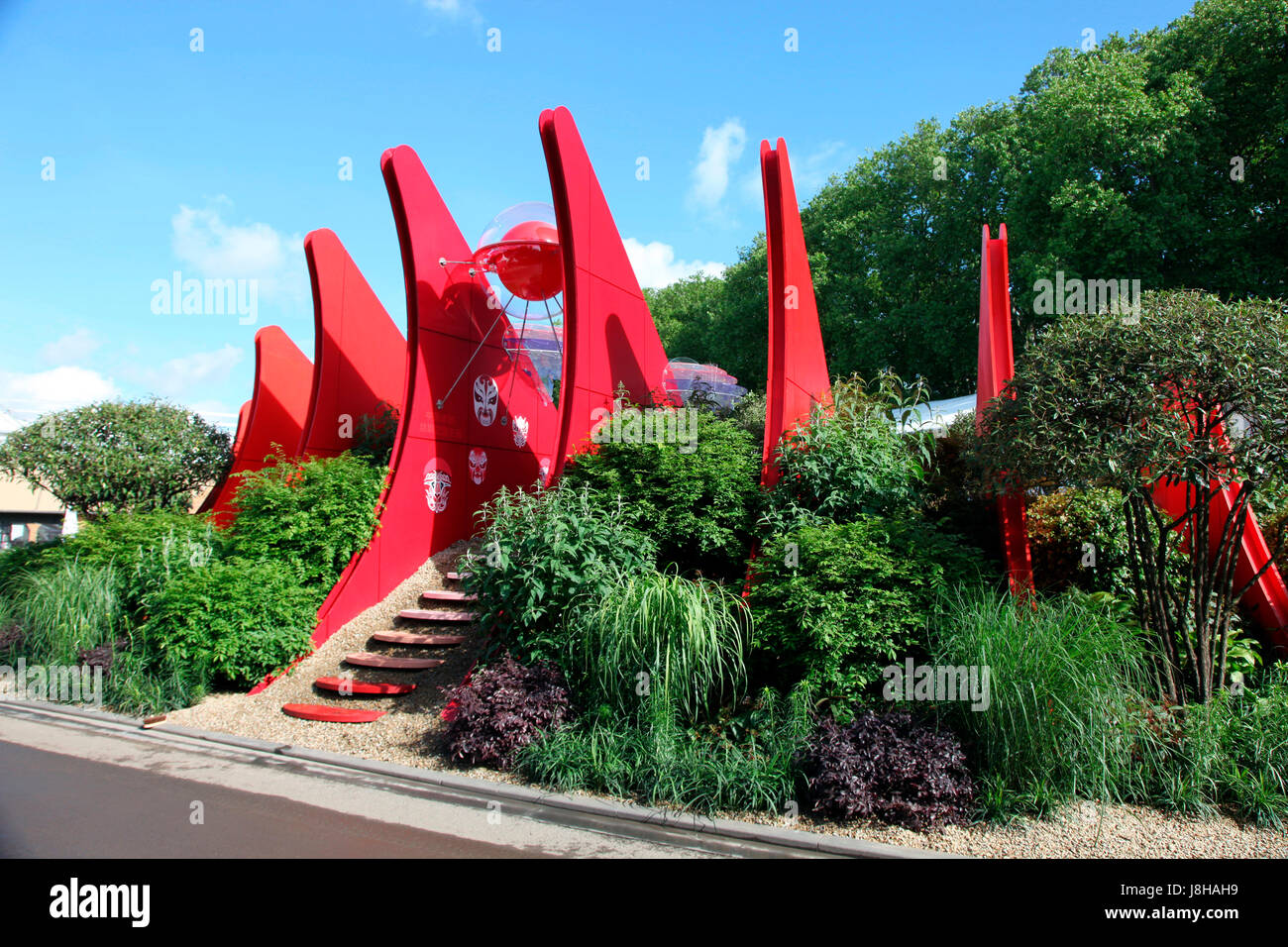 Die Smonumentalilk Road, Chengdu, China, gestaltete Garten von Laurie Chetwood und Patrick Collins für RHS Chelsea Flower Show 2017 Stockfoto