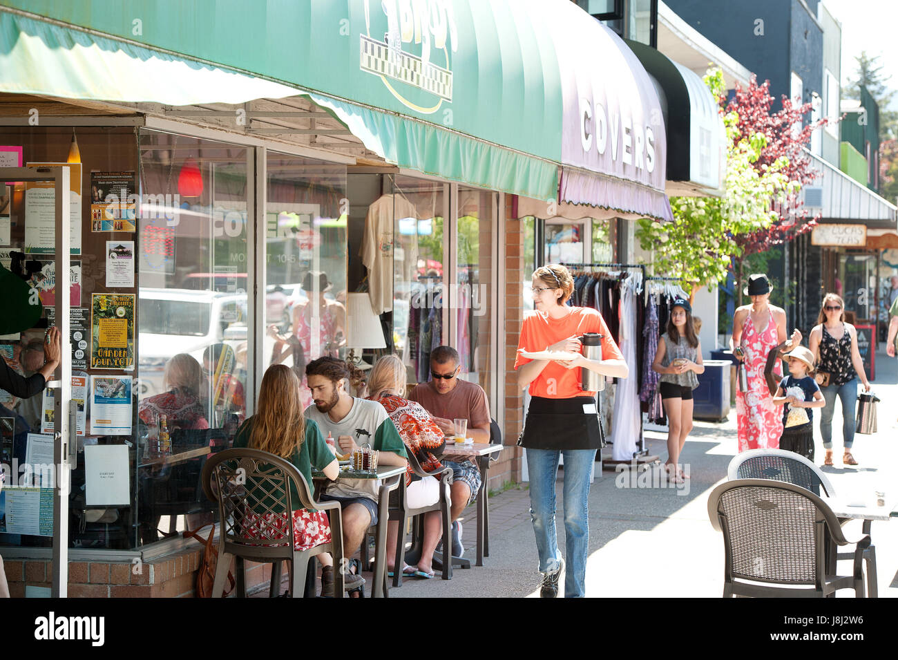 Sommergeschäft Cleveland Ave.  27. Mai 2017.  Foto von David Bussard / für die Squamish-Chef. Stockfoto