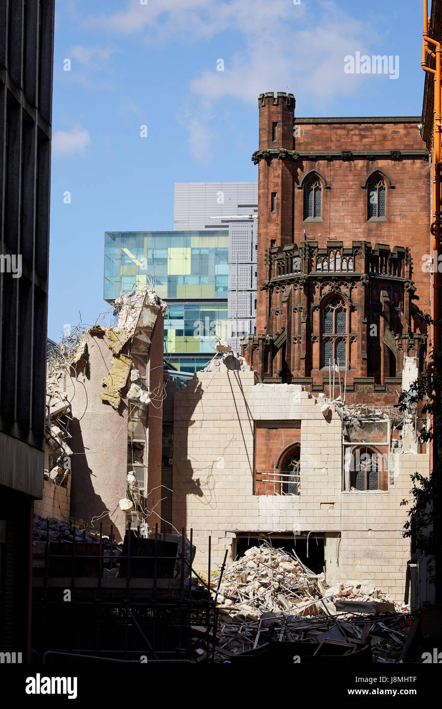 Abriss der alten Pannone Anwälte Büros am Deansgate in Manchester, England, Stockfoto