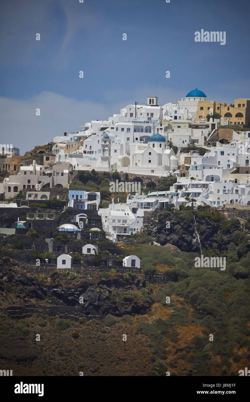 Vulkanische griechische Insel Santorin eine der Kykladen im Ägäischen Meer. Fira, die Hauptstadt der Insel Stockfoto