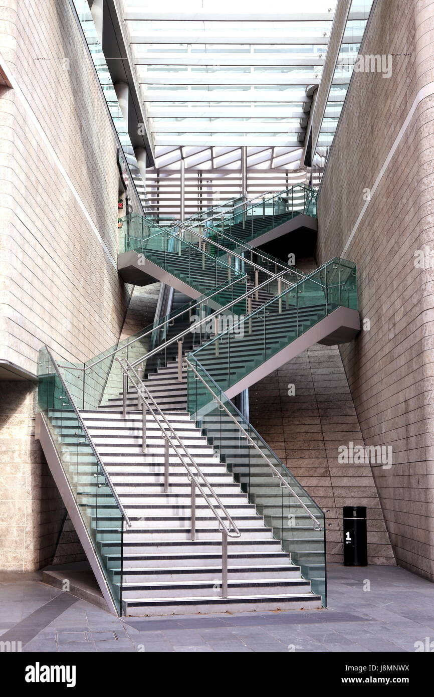 Große leere Treppe in Liverpool One einkaufen Entwicklung. Stockfoto