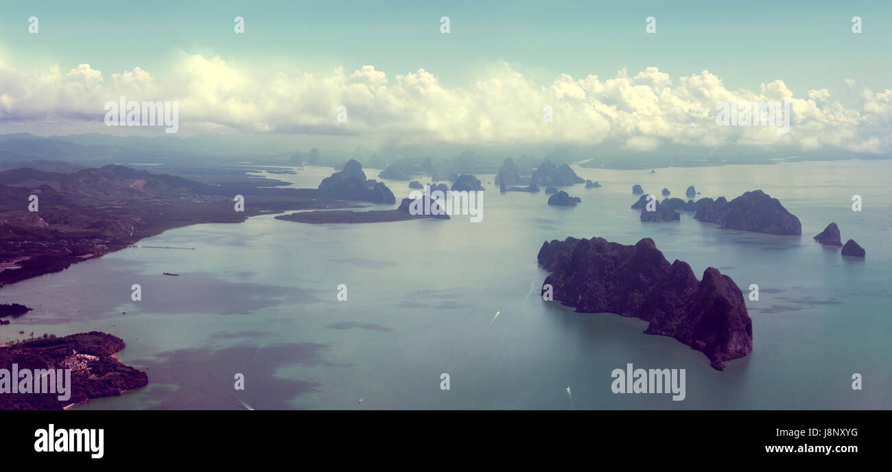 Inseln und Meer Landschaft von oben. Luftbild Stockfoto