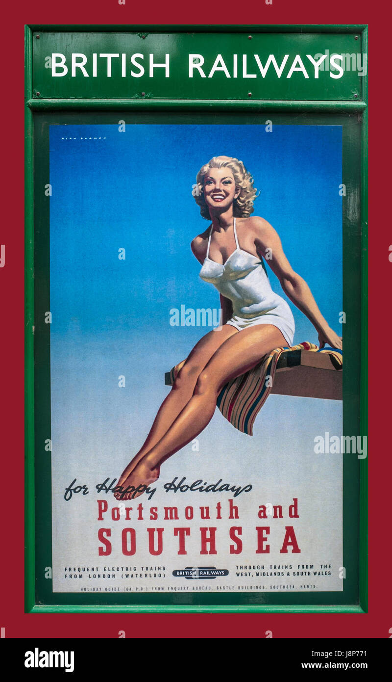 Vintage Retro 50er British Railways holiday Poster mit Mädchen im Badeanzug die Förderung "happy holidays" in Portsmouth und Southsea UK Stockfoto