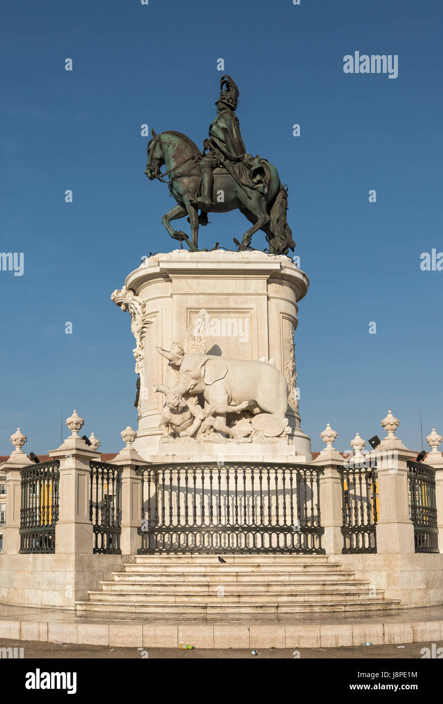 Statue von König José ich, von Machado de Castro, Praça Comércio, Lissabon, Portugal Stockfoto