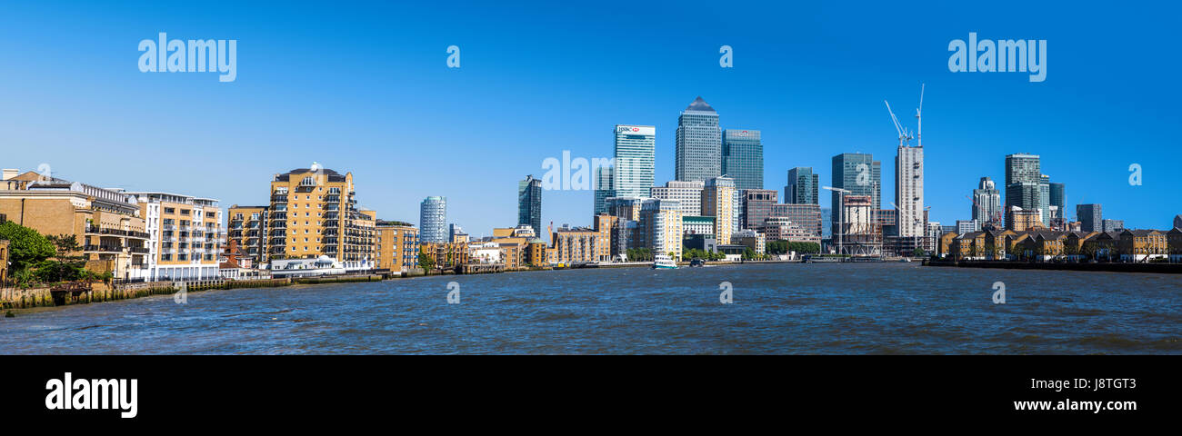 Panorama der Skyline von Limehouse und Canary Wharf, London, UK Stockfoto