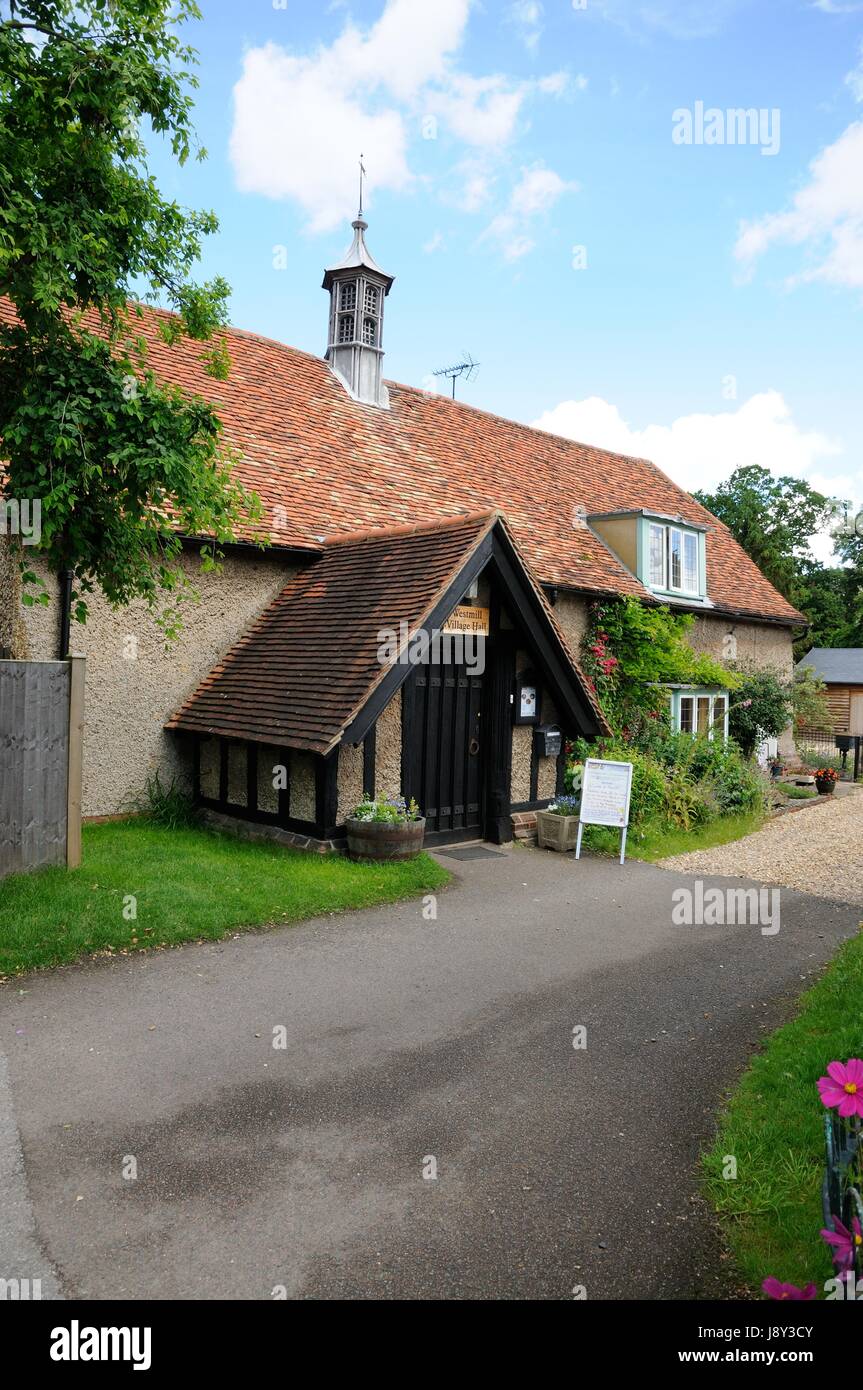 Dorfhalle, Westmill, Hertfordshire, umgebaut aus einem Holz gerahmte Scheune und wurde beschrieben als "ein Denkmal für die Künste & Crafts-Bewegung" Stockfoto