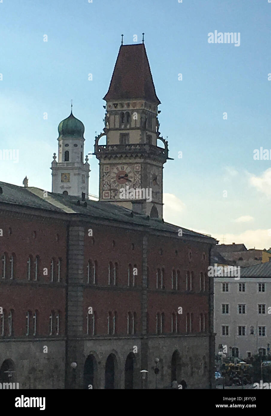 Turm auf einem Gebäude in Passau, einer Stadt in Bayern Deutschland Stockfoto