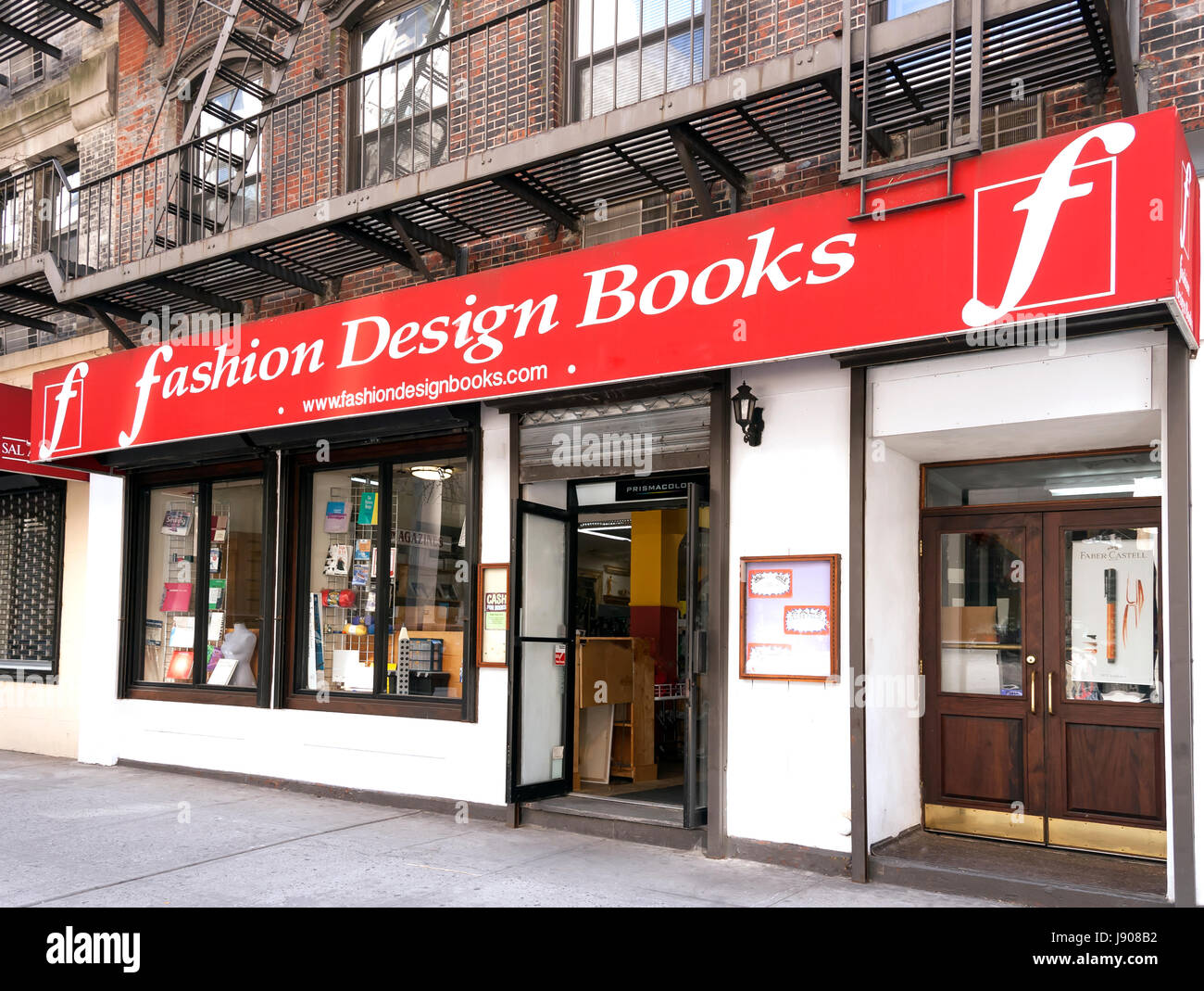 Buchhandlung, spezialisiert auf Mode-Design-Bücher. Stockfoto
