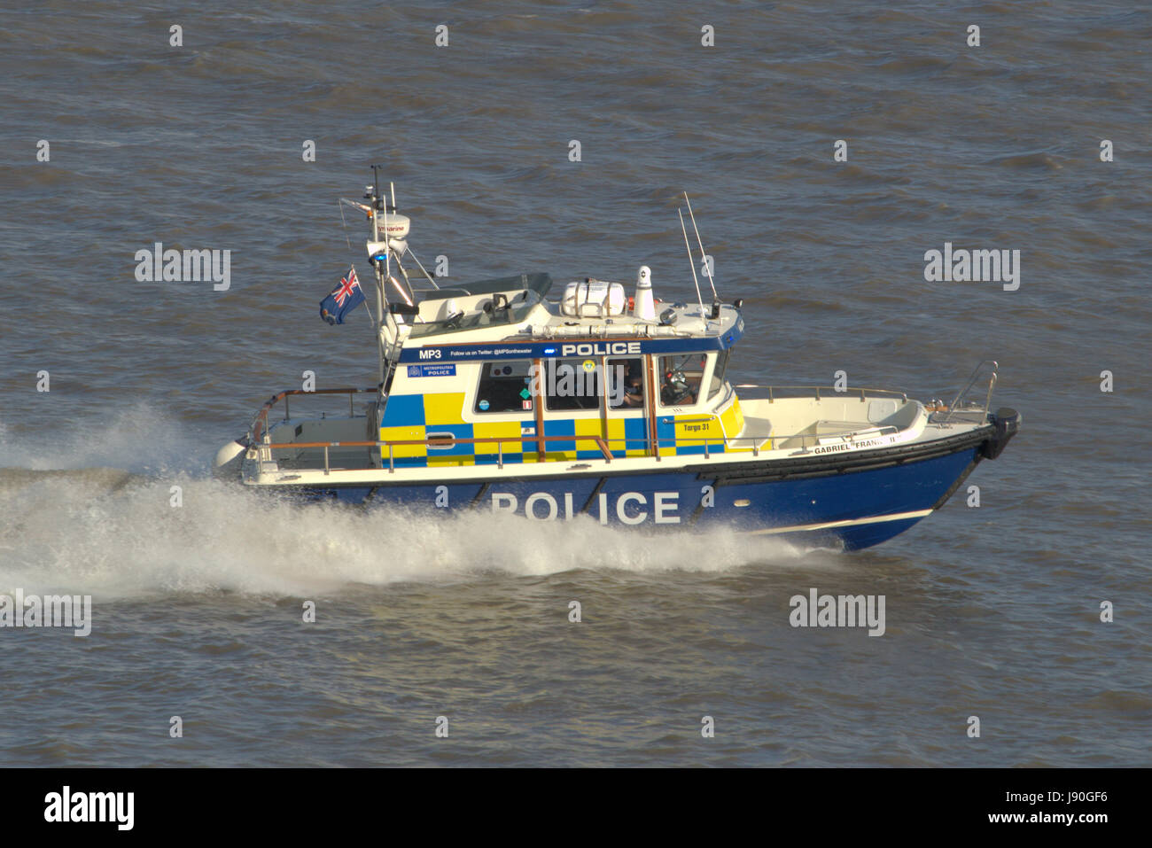 Metropolitan Police Boot patrouillieren auf der Themse in London Stockfoto