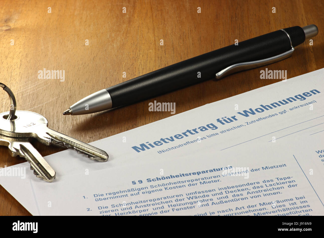 Deutschen Mietvertrag auf desktop Stockfoto