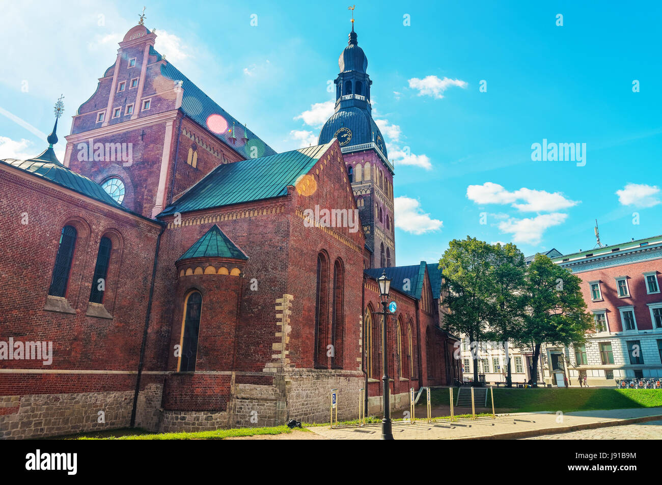 Dom zu Riga am Domplatz in der historischen Mitte in der Altstadt von Riga, Lettland. Stockfoto