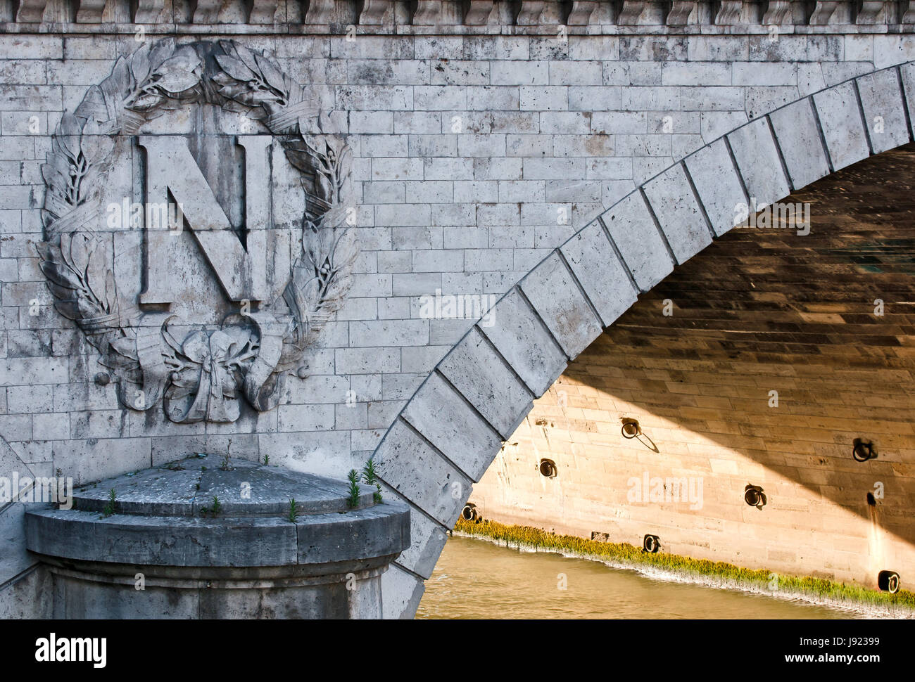 Pont Neuf in der Nacht Stockfoto