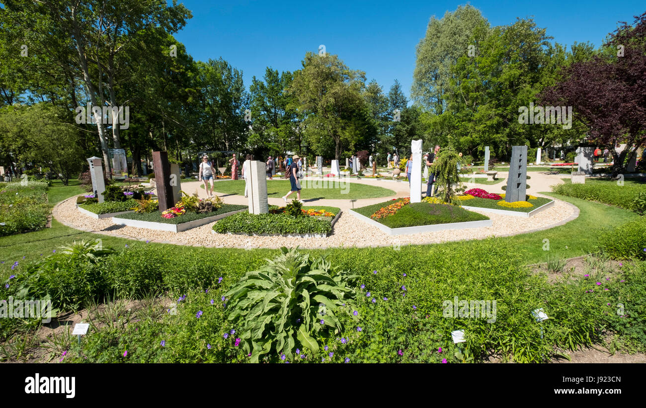 Anzeige der Grabdenkmäler und Gärten am IGA 2017 internationales Gartenfestival (internationale Garten Ausstellung) in Berlin, Deutschland Stockfoto