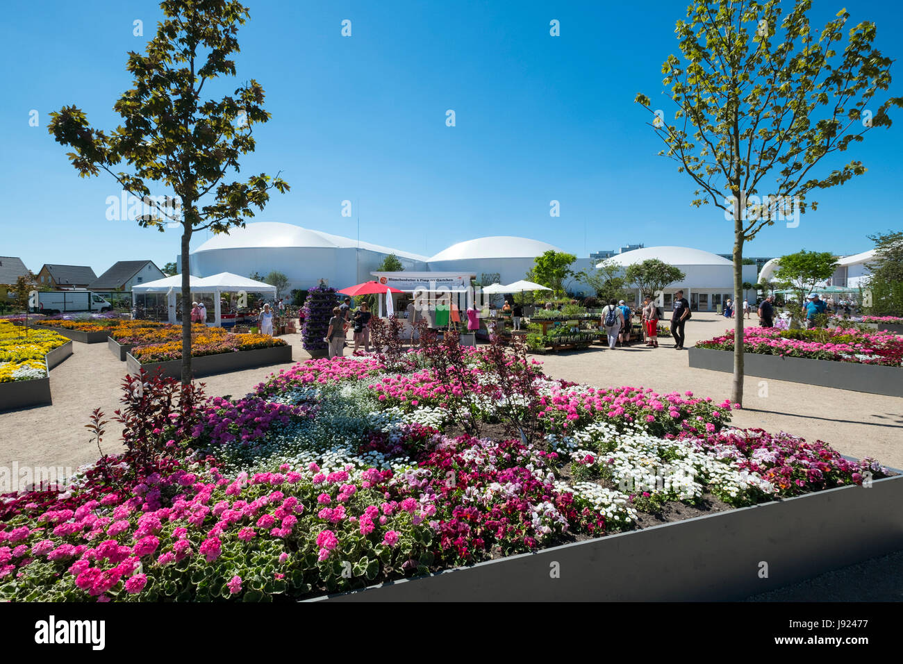 Blick auf Hallen Blumenkunst IGA 2017 internationales Gartenfestival (internationale Garten Ausstellung) in Berlin, Deutschland Stockfoto