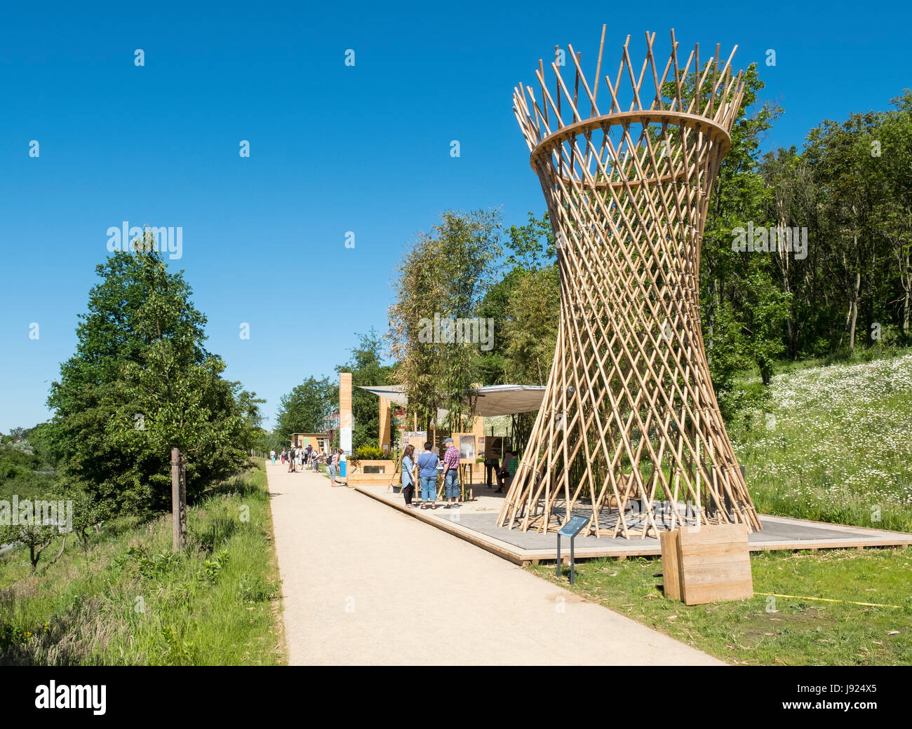 Bambus-Struktur auf Terrasse am IGA 2017 internationales Gartenfestival (internationale Garten Ausstellung) in Berlin, Deutschland Stockfoto