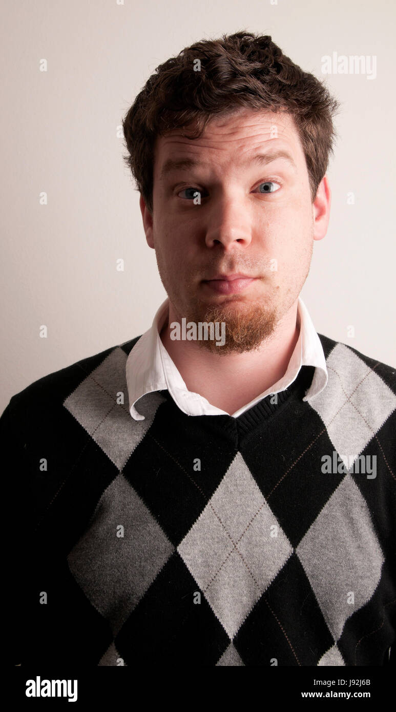 Männlich, Männlich, Porträt, Pullover, 30er Jahre, Mann, Argyle, Hemd mit Kragen, junger Erwachsener Stockfoto