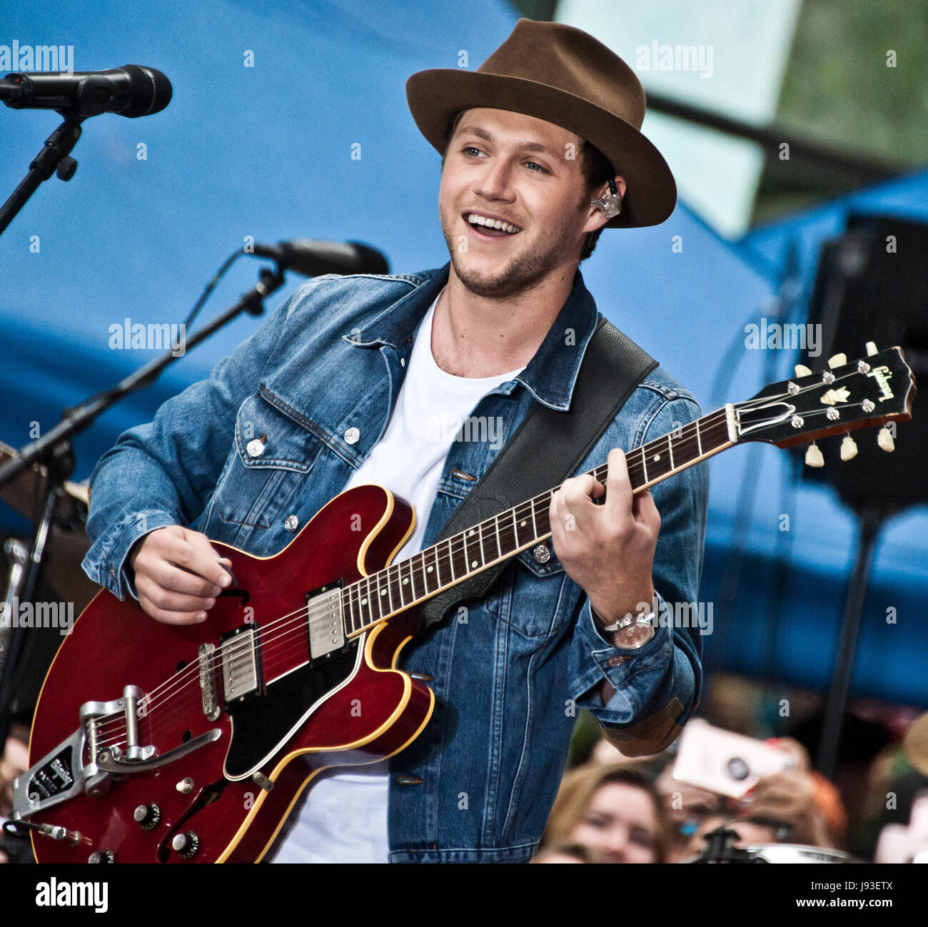 New York City, NY, USA. 29. Mai 2017. Niall Horan führt auf NBC "Today" Show Konzertreihe am Rockefeller Plaza. Stockfoto