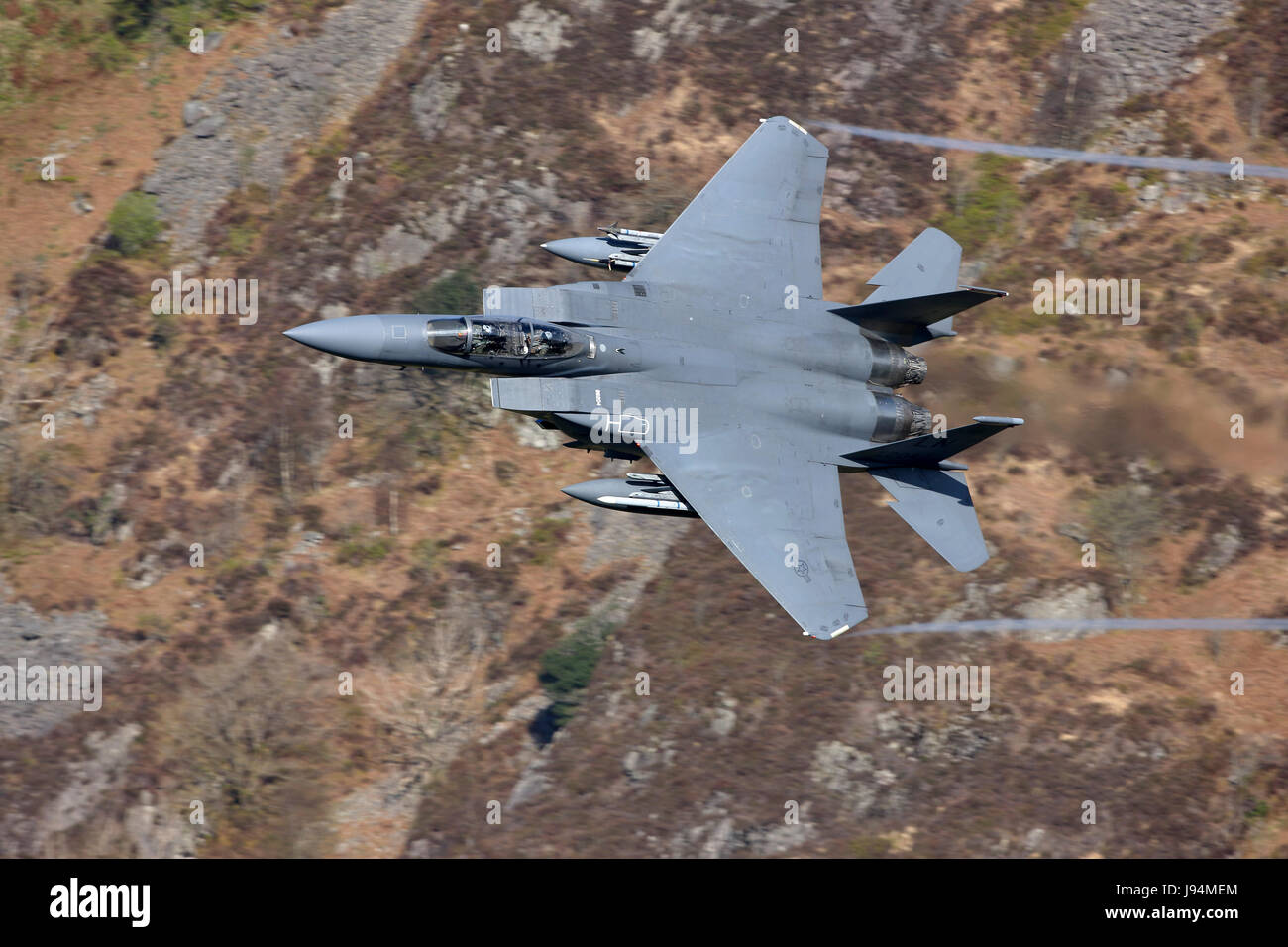 McDonnell Douglas Boeing F-15E Strike Eagle aus der United States Air Force USAF basierend auf RAF Lakenheath in Suffolk niedrigen Niveau in Wales Stockfoto