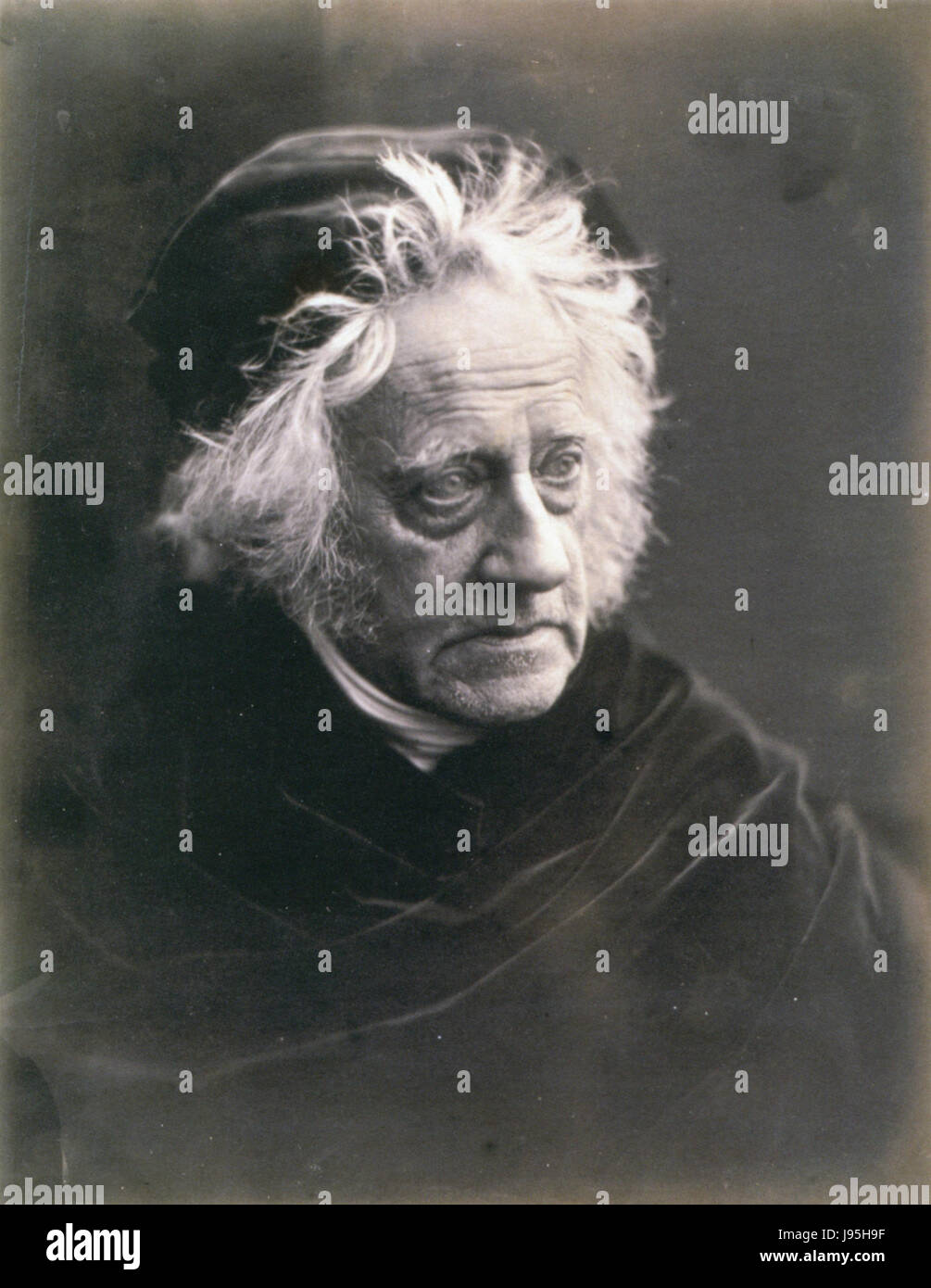 Sir John Herschel mit Kappe, durch Julia Margaret Cameron Stockfoto