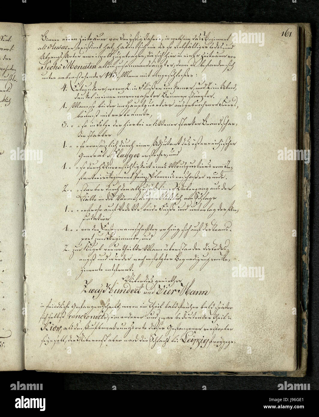 Das Tagebuch Russlandfeldzug 0172 ist ein Tagebuch, das den russischen Feldzug dokumentiert, wahrscheinlich aus der Perspektive eines Soldaten oder Offiziers, der am Konflikt beteiligt ist. Das Konto bietet Einblicke in das militärische Leben und die Ereignisse während des Feldzugs. Stockfoto